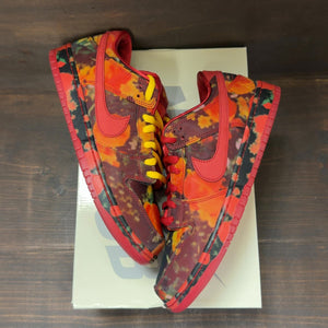 Nike SB Dunk Low The Wizard of Oz Poppy Field Size 10.5 - back
