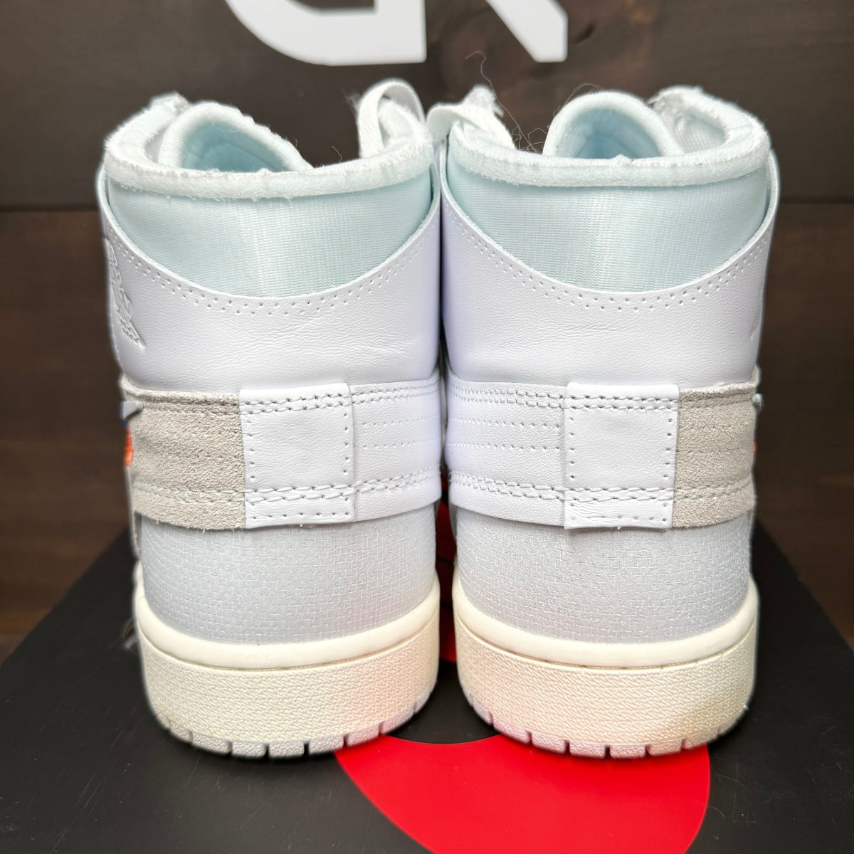 Jordan 1 Retro High Off-White Alaska - Image 13