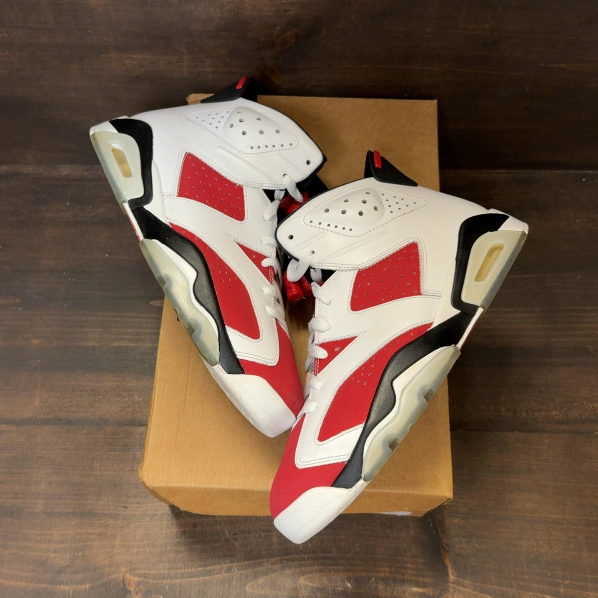 Jordan 6 Retro Carmine (2021) Size 8.5 (Pre-Owned) - Image 2