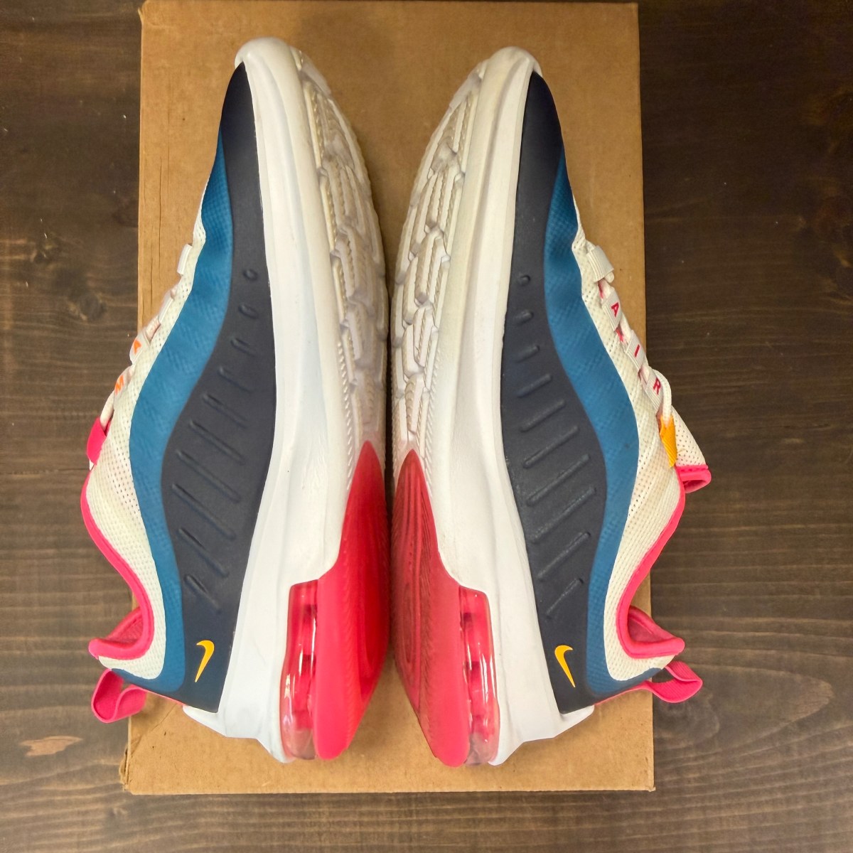 Nike Wmns Air Max Axis 'White Navy Pink' Size 7 (Pre-Owned) - Image 6