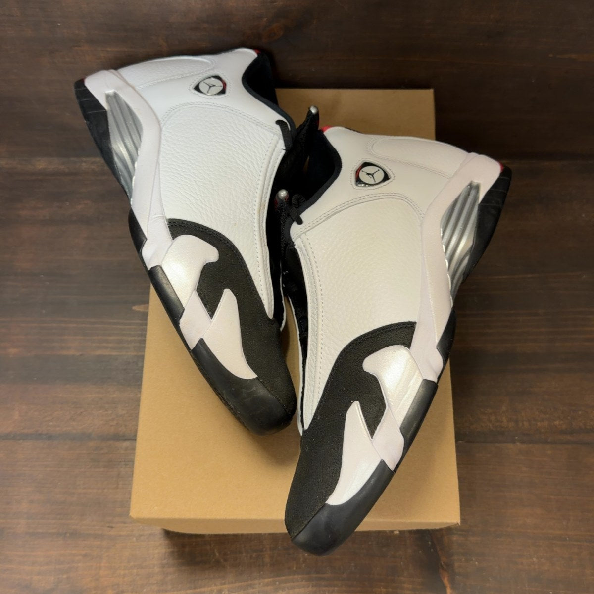 Jordan 14 Retro Black Toe (2024) Size 10.5 (Pre-Owned) - Image 2