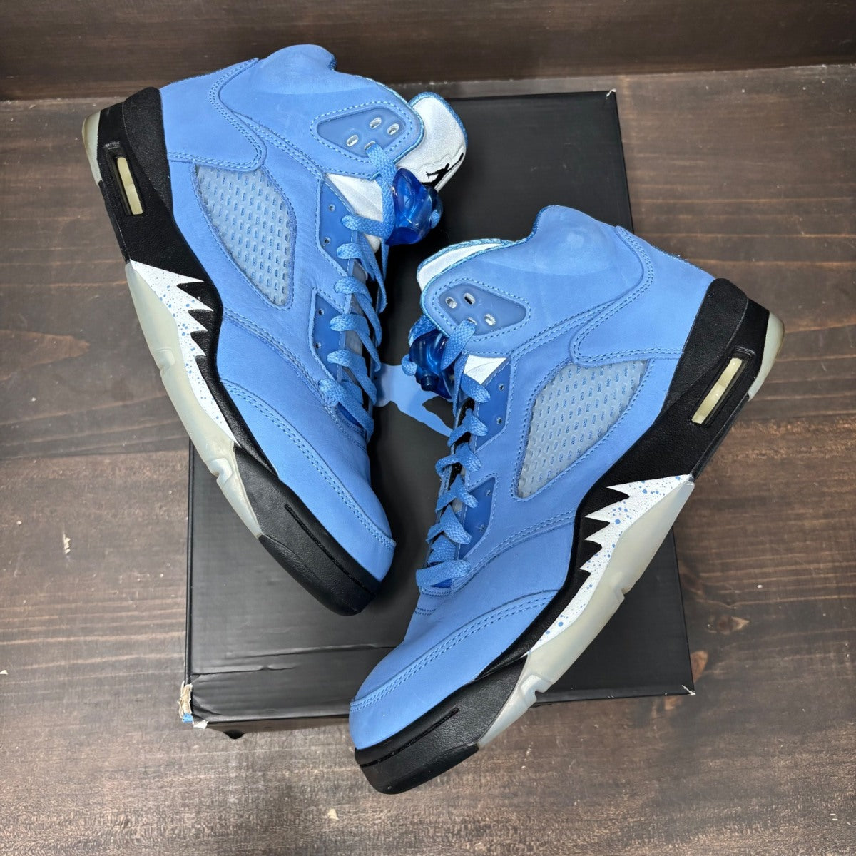 Jordan 5 Retro UNC University Blue - Image 2
