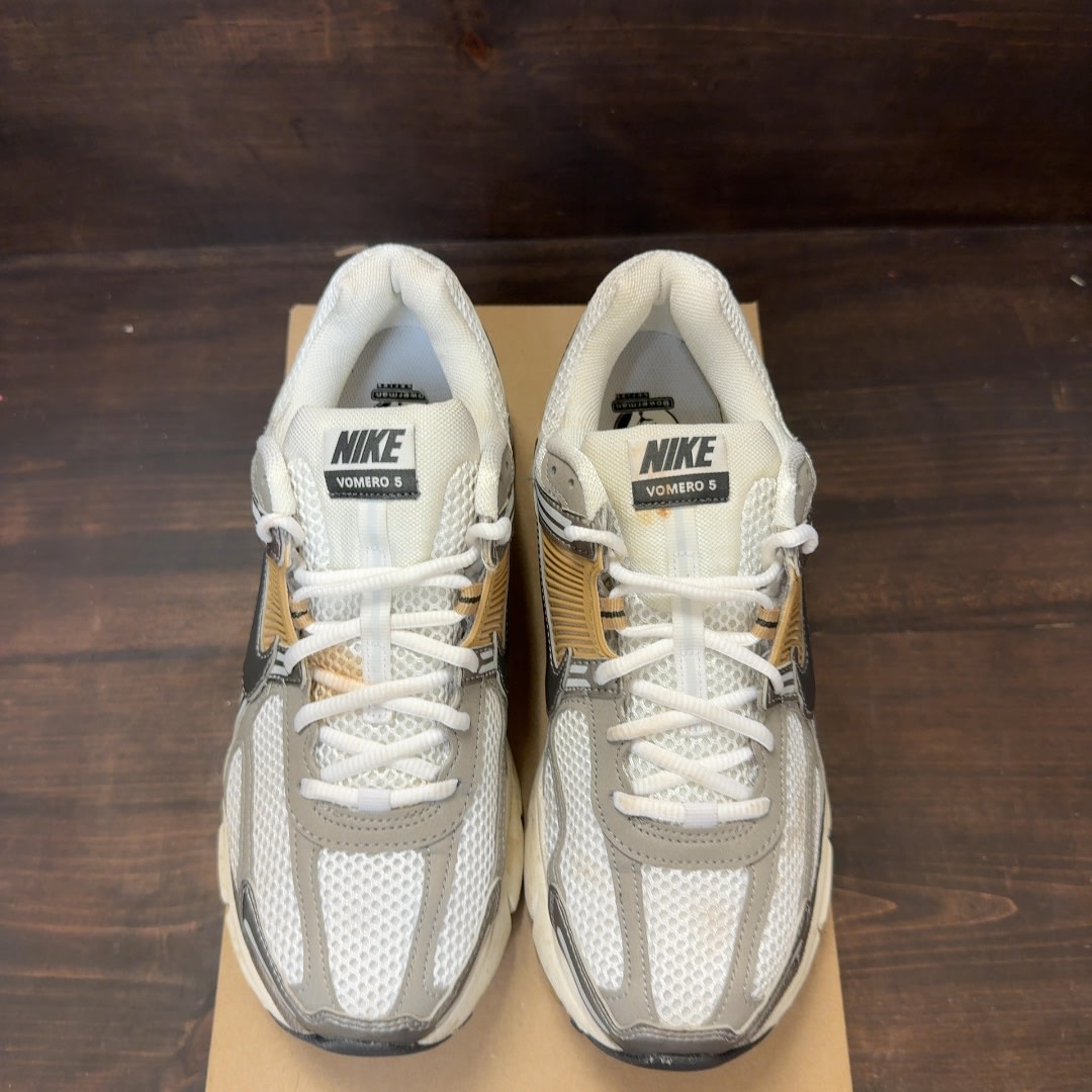 Nike Zoom Vomero 5 Metallic Pewter Size 9.5 (Pre-Owned) - Image 3