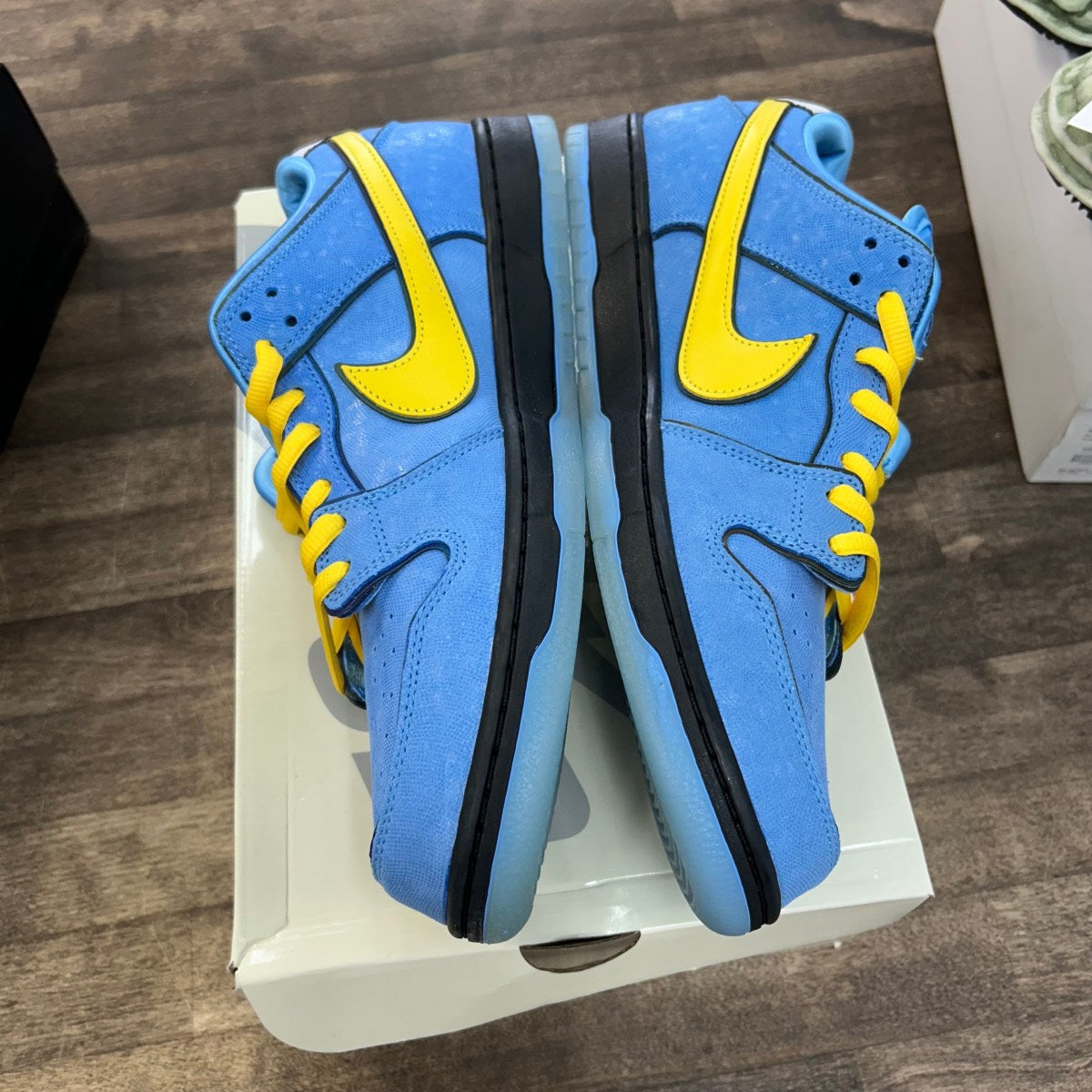 Nike SB Dunk Low The Powerpuff Girls Bubbles - Image 3