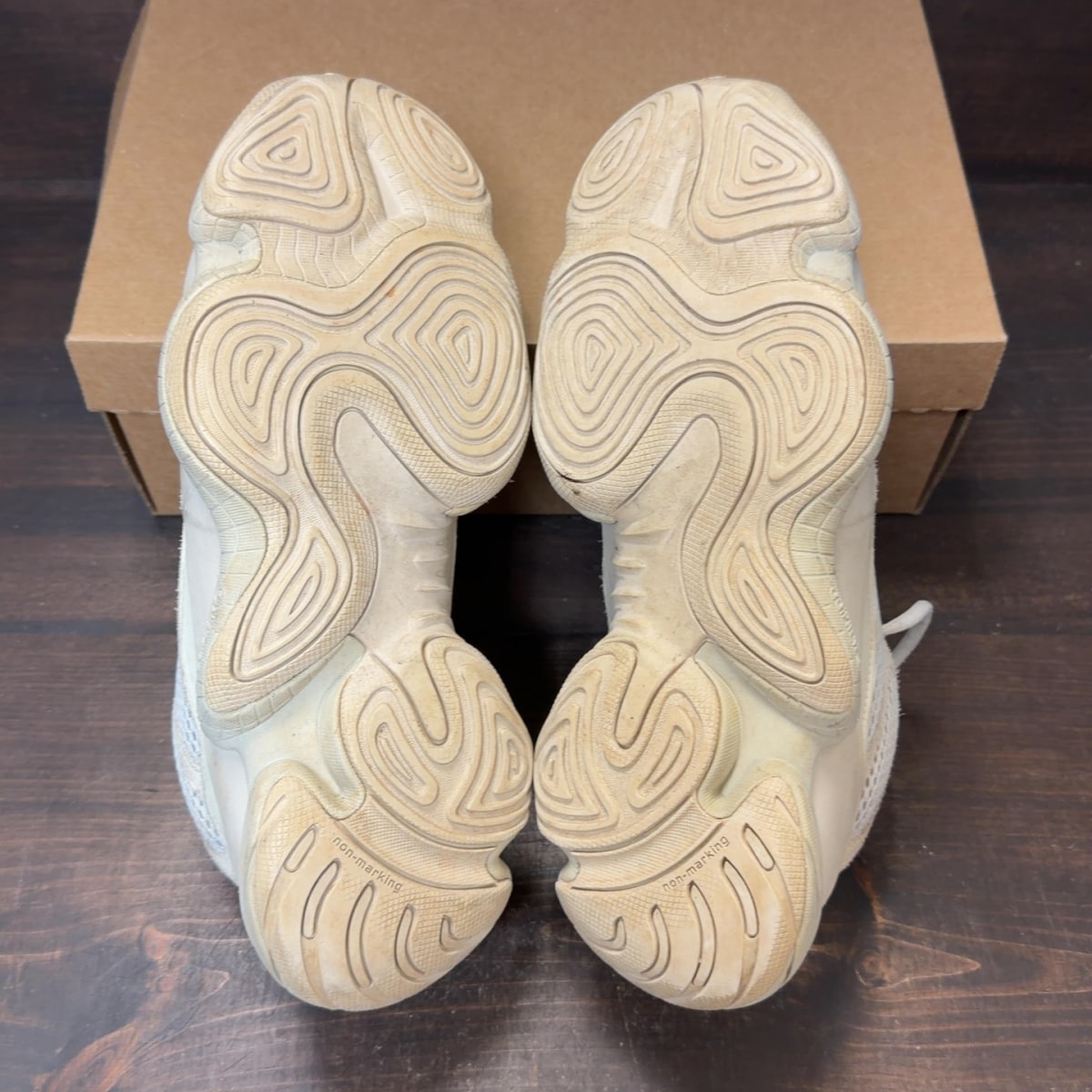 adidas Yeezy 500 Blush Size 11 (Pre-Owned) - Image 6