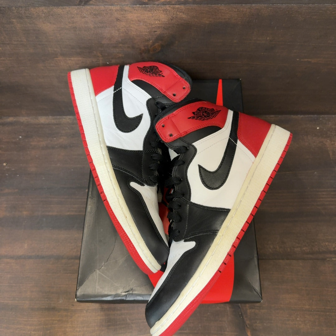 Jordan 1 Retro Black Toe (2013) Size 12 (Pre-Owned)