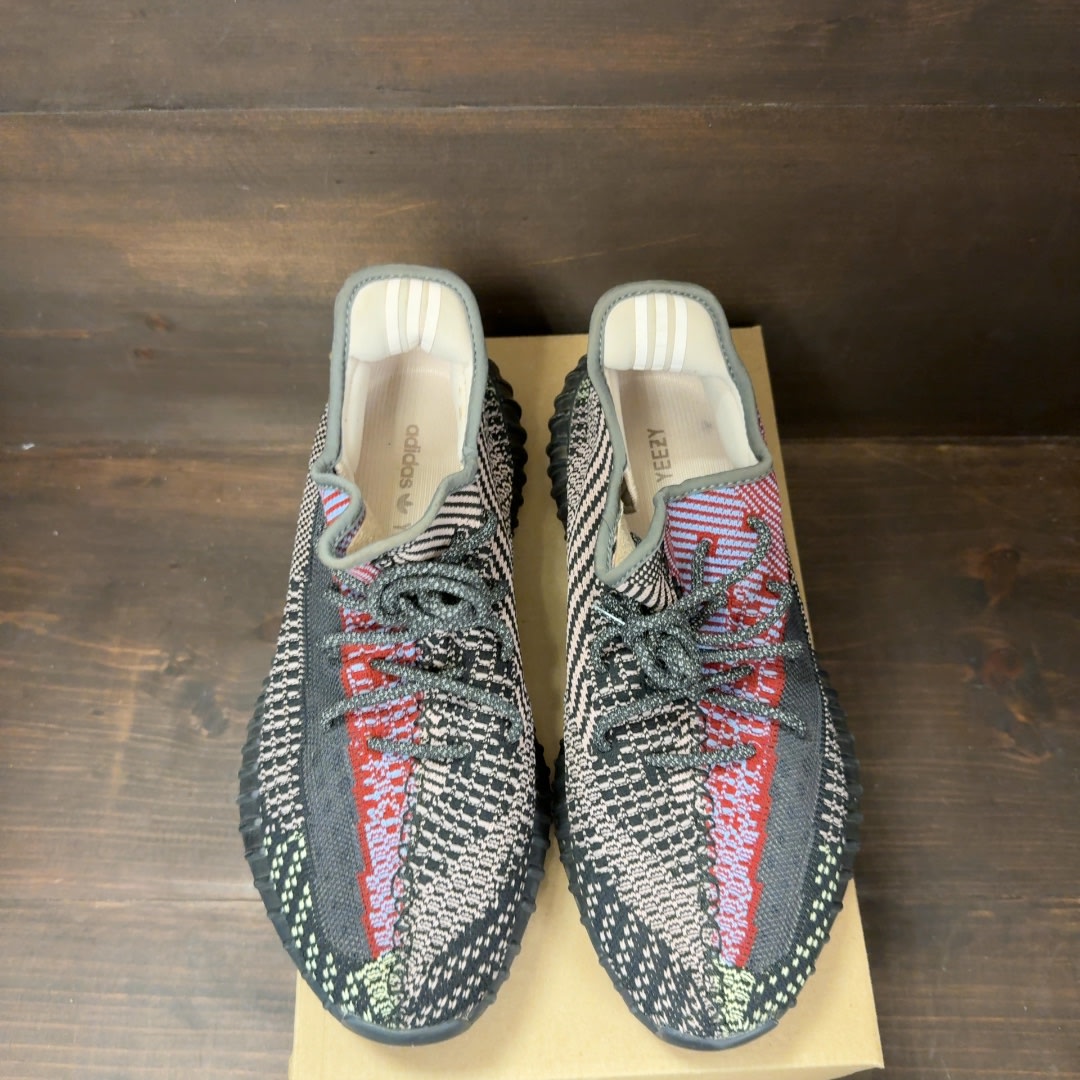 adidas Yeezy Boost 350 V2 Yecheil (Non-Reflective) Size 11 (Pre-Owned) - Image 3