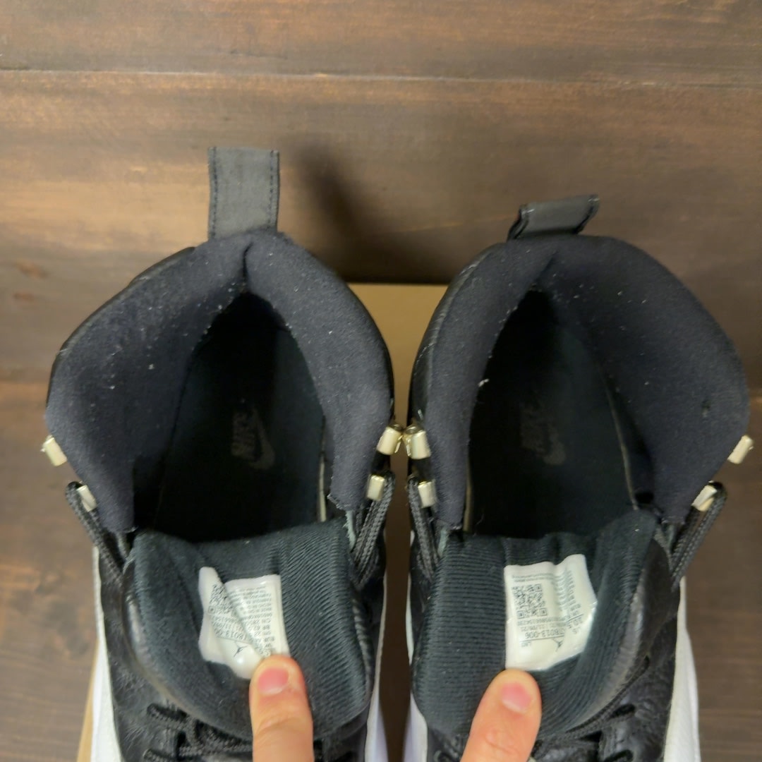 Jordan 12 Retro Playoffs (2022) Size 10.5 (Pre-Owned) - Image 4