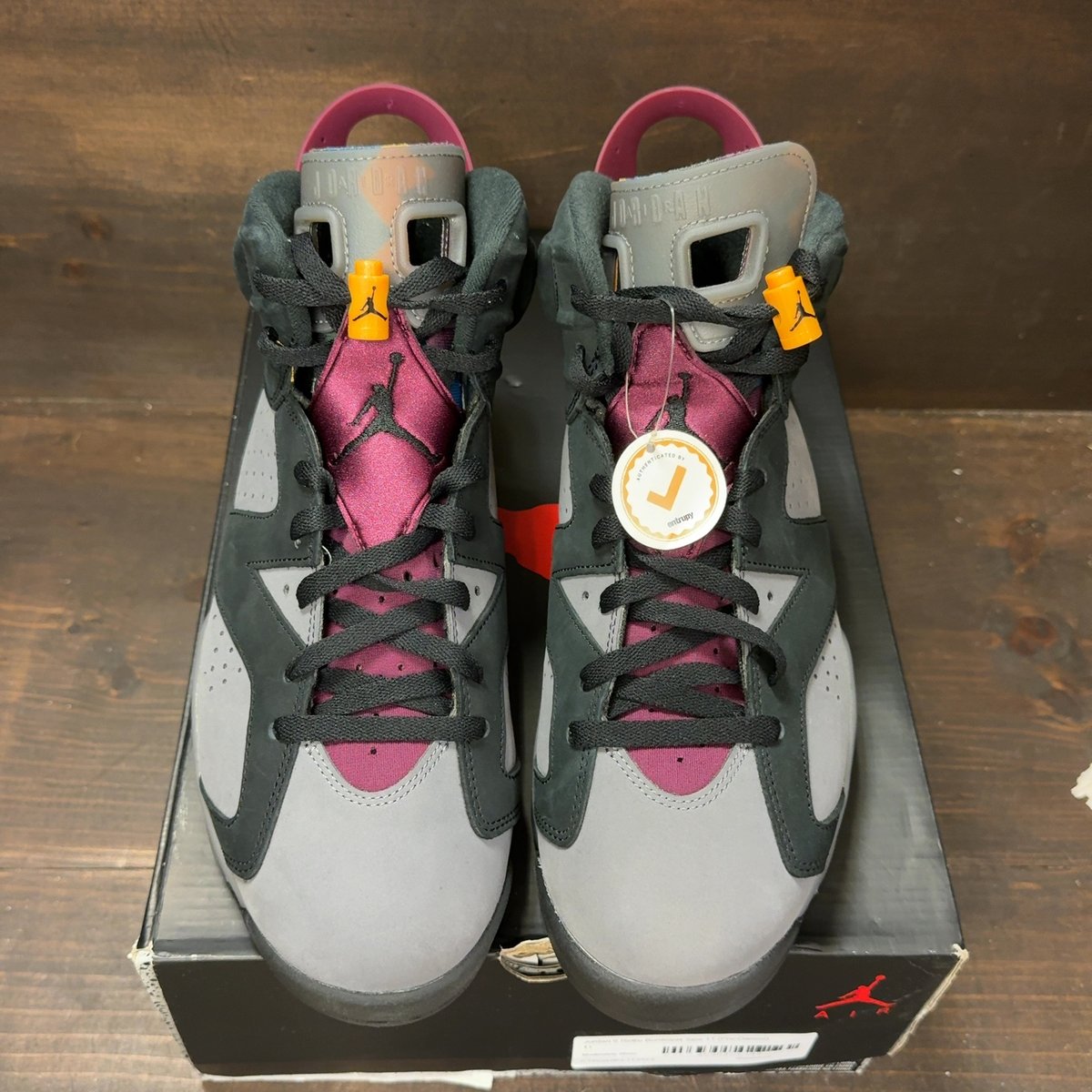 Jordan 6 Retro Bordeaux Size 11 (Pre-Owned) - tag