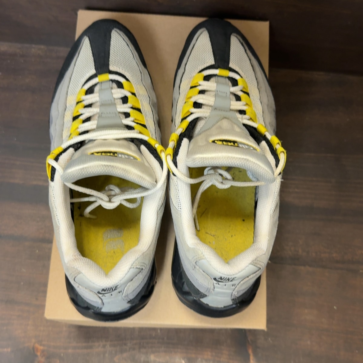 Nike Air Max 95 Tour Yellow Grey Size 11.5 (Pre-Owned) - Image 5