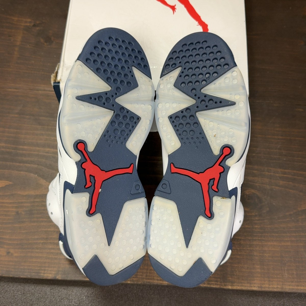 Jordan 6 Retro Olympic (2024) - Image 8