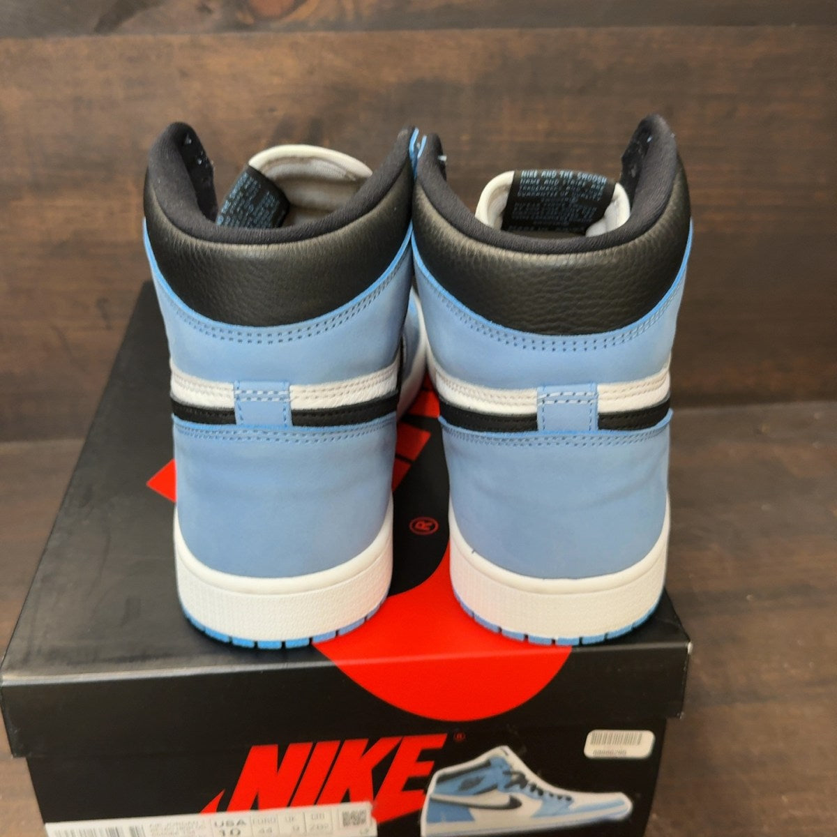 Jordan 1 Retro High OG University Blue - Image 4