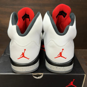 Jordan 5 Retro White Cement Size 11 (Pre-Owned) - aux