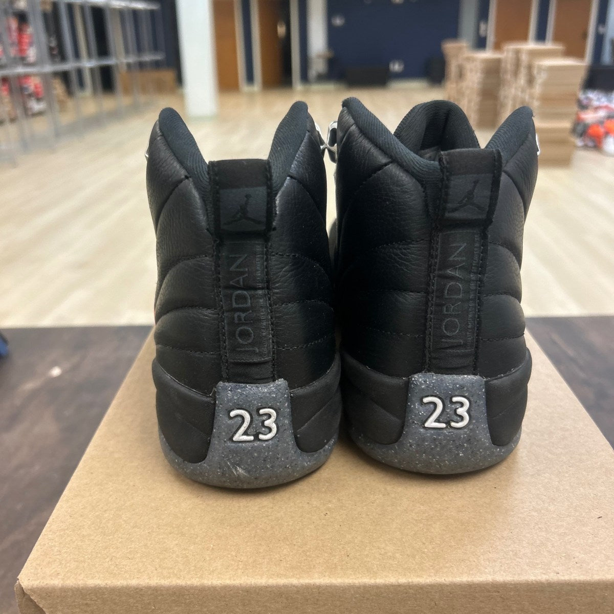 Jordan 12 Retro Utility (GS) Size 6Y (Pre-Owned) - Image 4