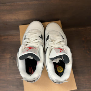 Jordan 4 Retro White Cement (2025) Size 8.5 (Pre-Owned) - Image 5