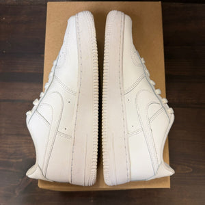 Nike Air Force 1 Low LE Triple White (GS) Size 6.5Y (Pre-Owned) - Image 6