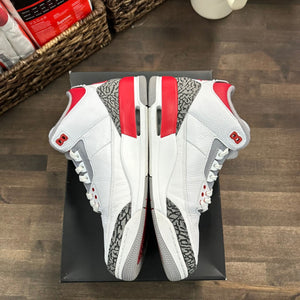 Jordan 3 Retro Fire Red (2022) - Image 3
