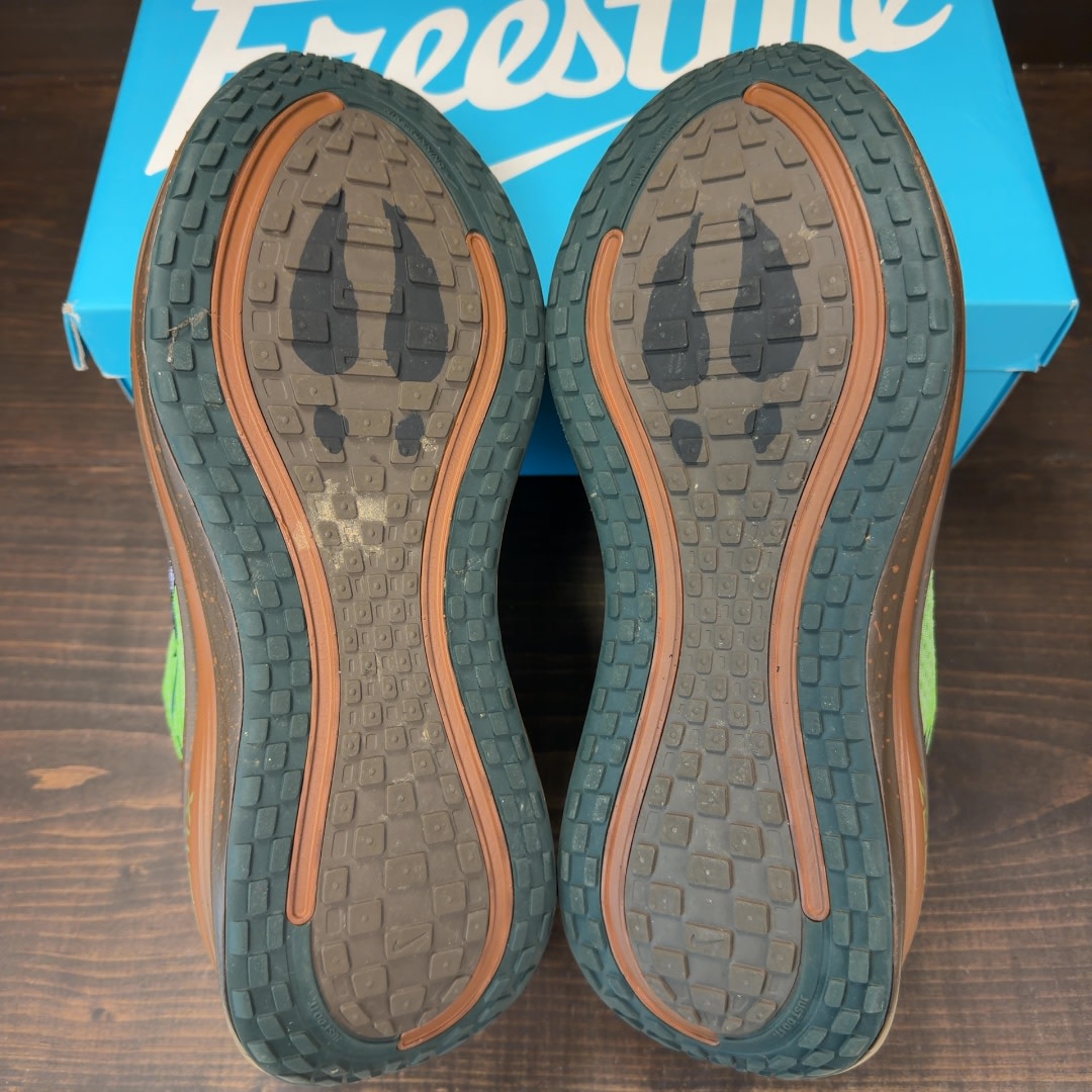 Nike Vomero Plus Doernbecher Molly Bell (Women's) - Image 7