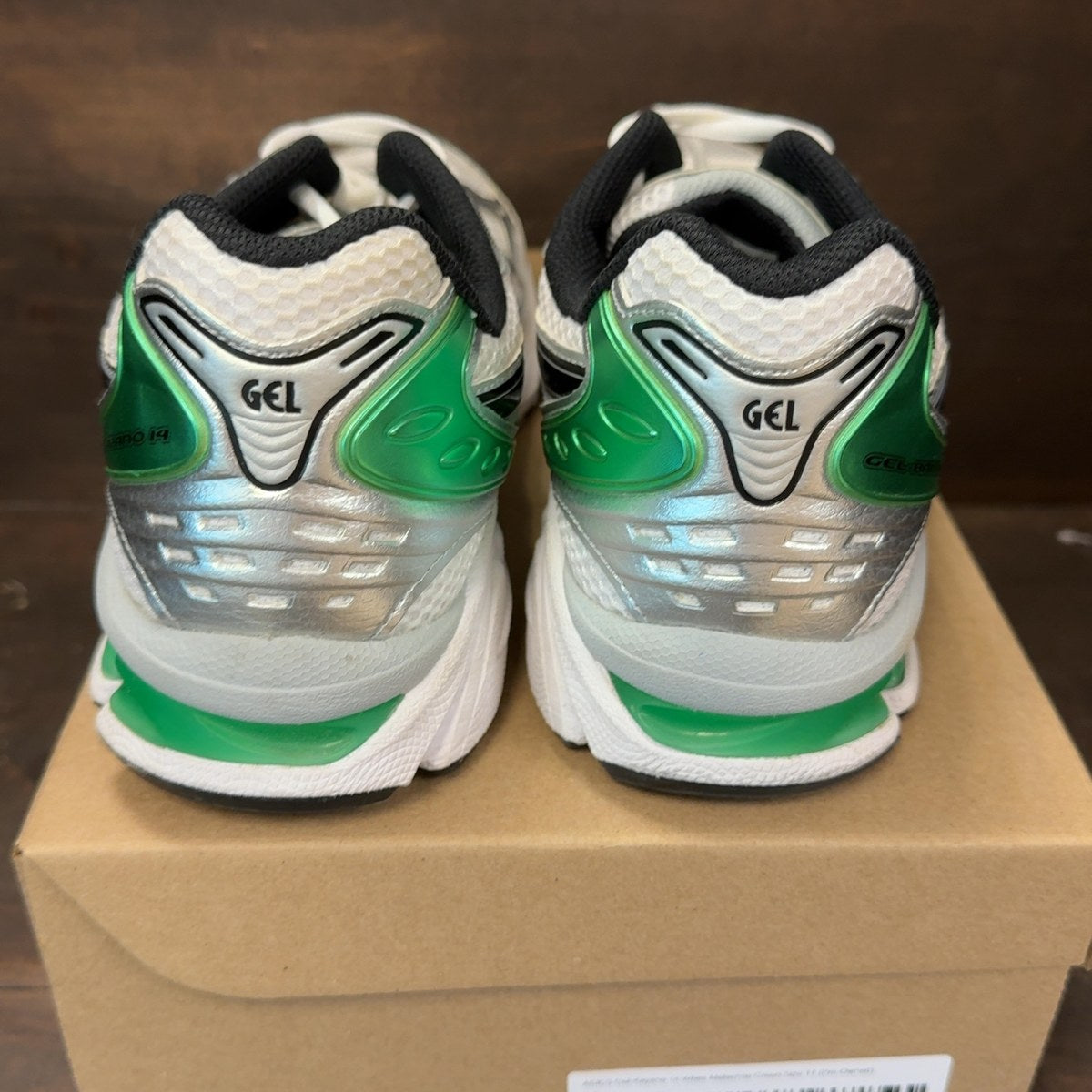 ASICS Gel-Kayano 14 White Malachite Green Size 11 (Pre-Owned) - Image 5