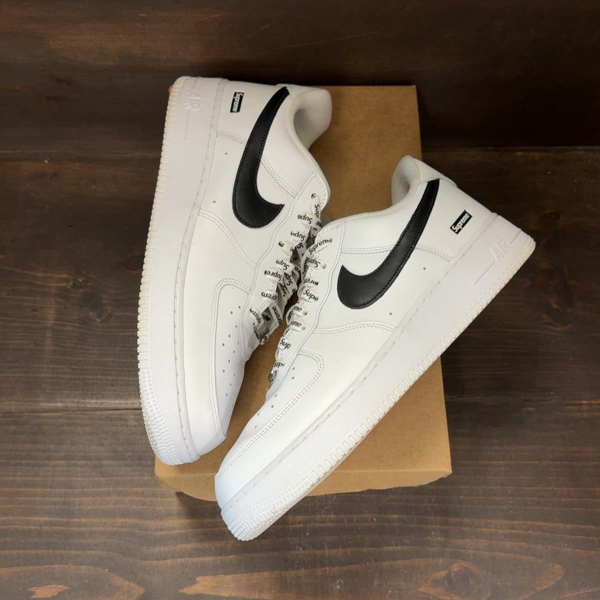 Nike Air Force 1 Low Supreme White Black Size 12 (Pre-Owned) - Image 2