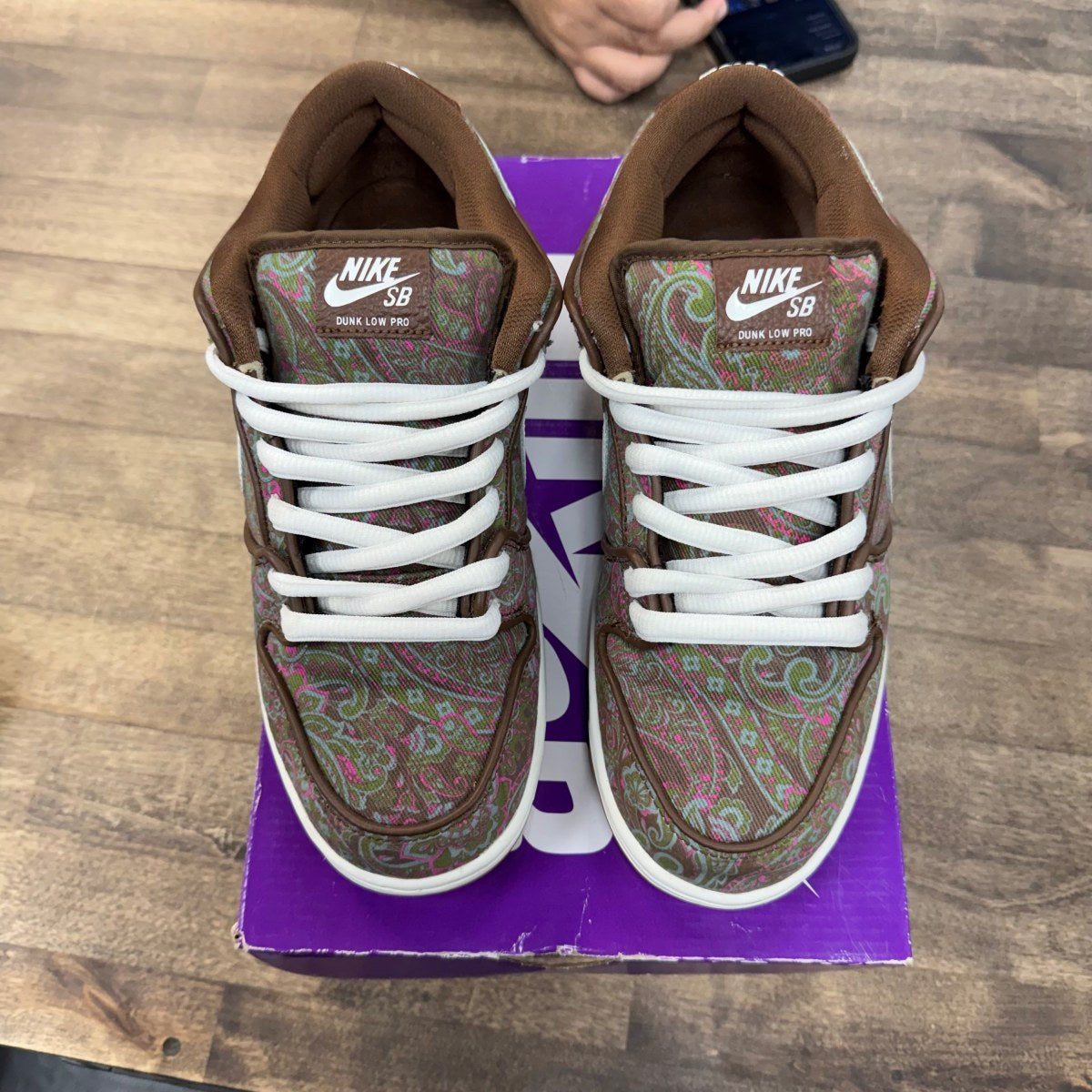 Nike SB Dunk Low Pro Paisley Brown - Image 2