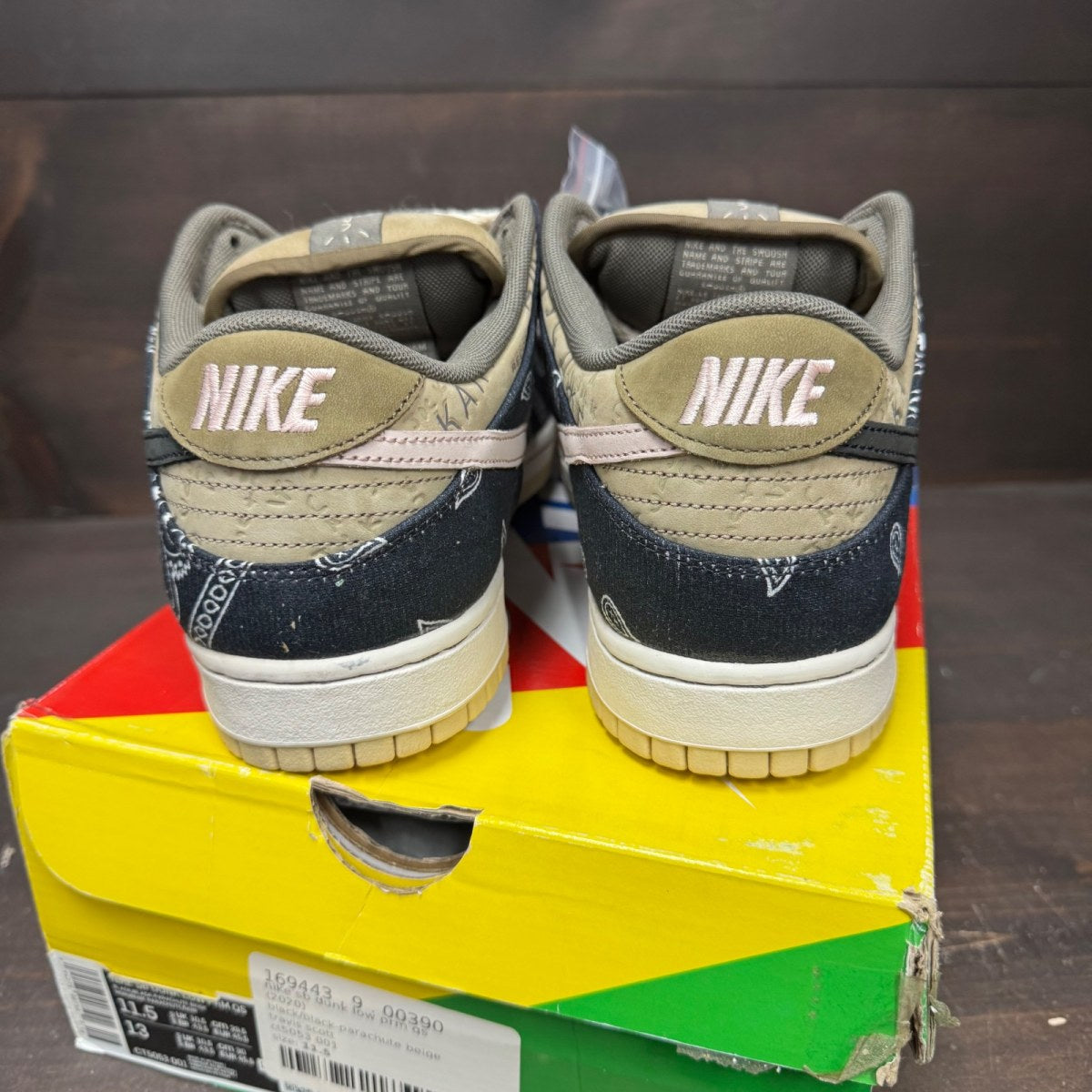 Nike SB Dunk Low Travis Scott - Image 5