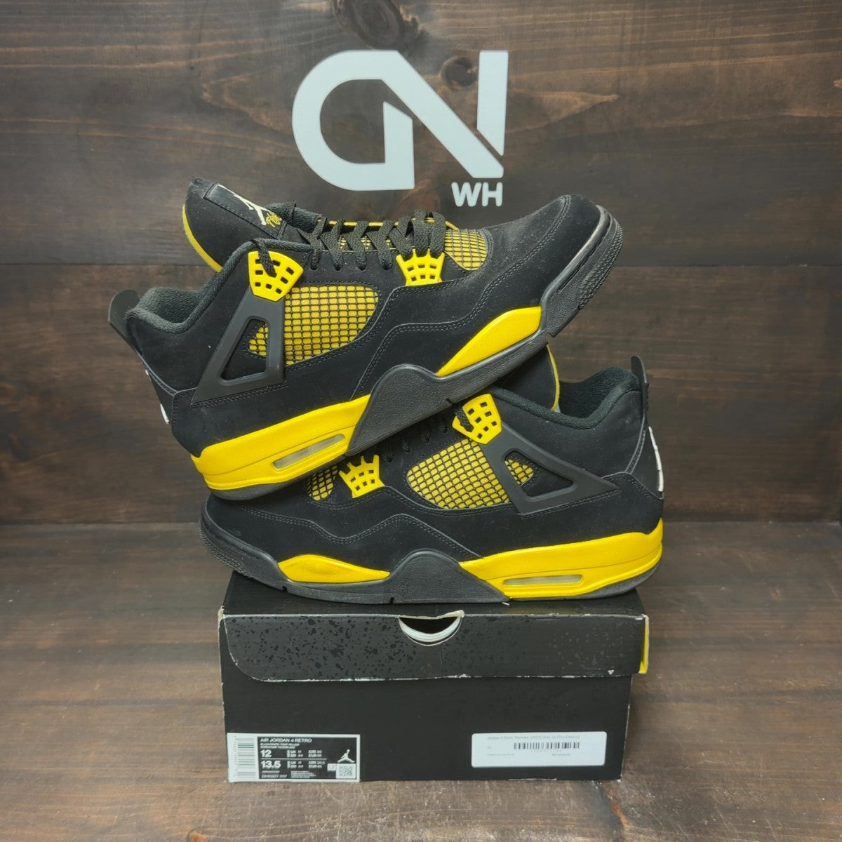Jordan 4 Retro Thunder (2023) - Image 1