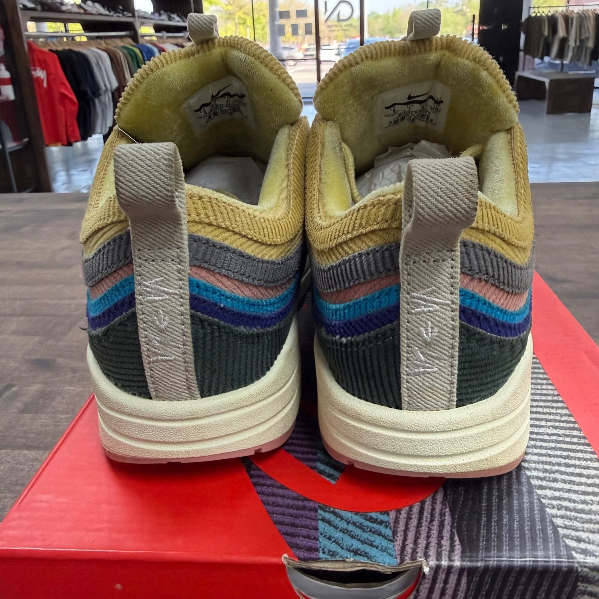 Nike Air Max 1/97 Sean Wotherspoon (Extra Lace Set Only) Size 8 (Pre-Owned) - Image 3