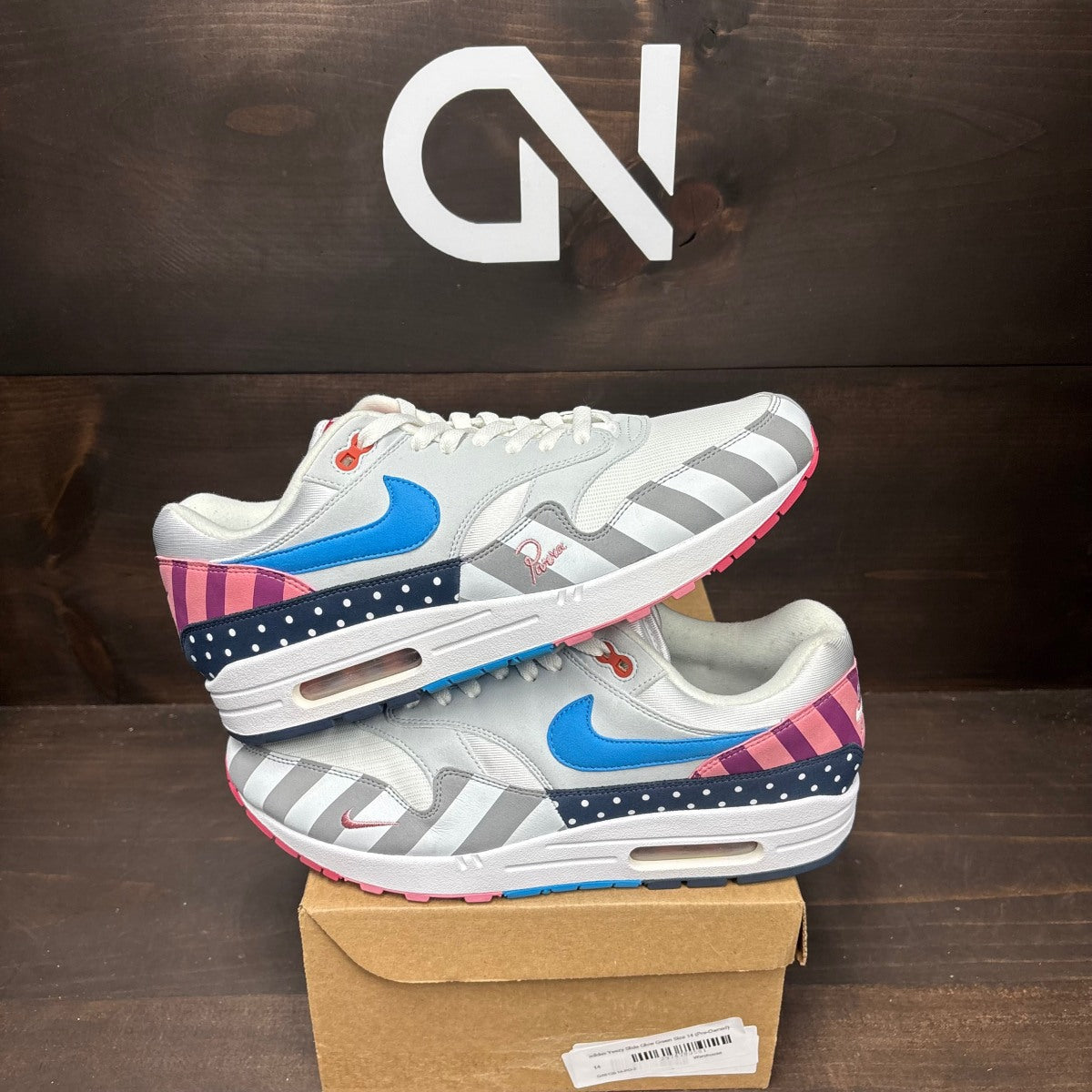 Nike Air Max 1 Parra (2018) Size 11 (Pre-Owned) - Image 1