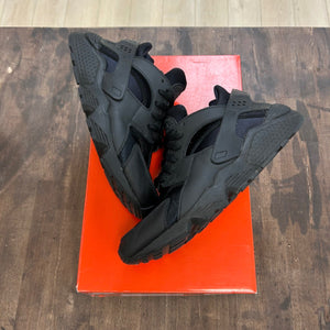 Nike Air Huarache Triple Black - Image 1