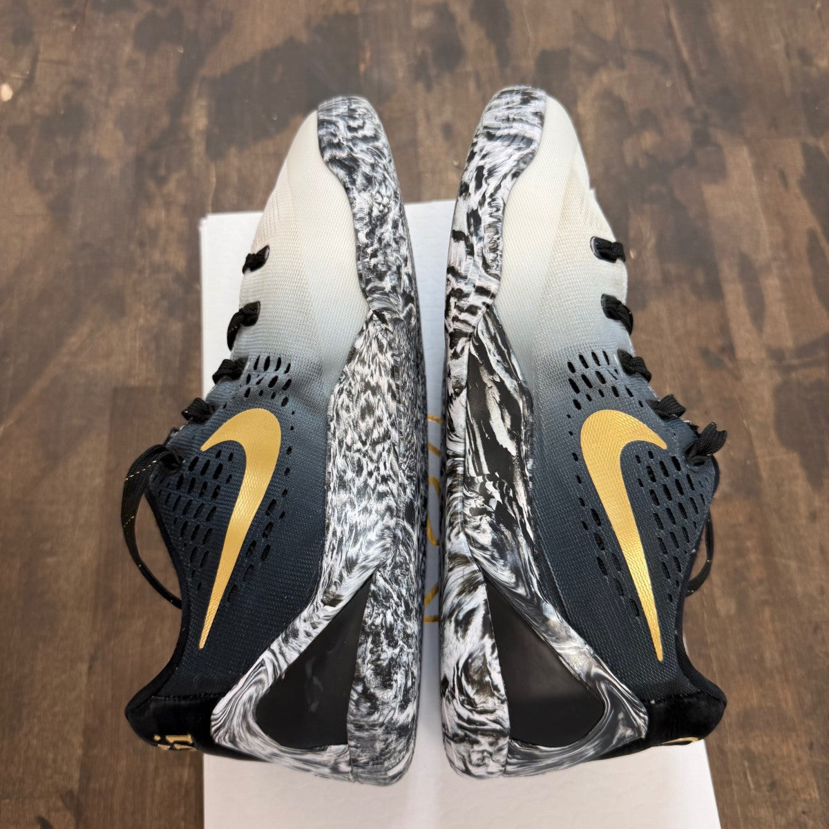 Nike Kobe 9 EM Low Mambacita (GS) - Image 4