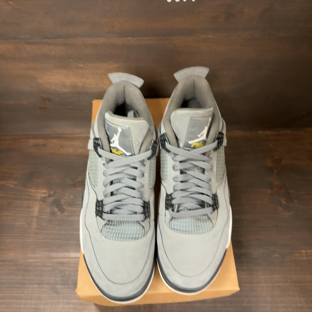 Jordan 4 Retro Cool Grey (2019) Size 11 (Pre-Owned) - Image 3
