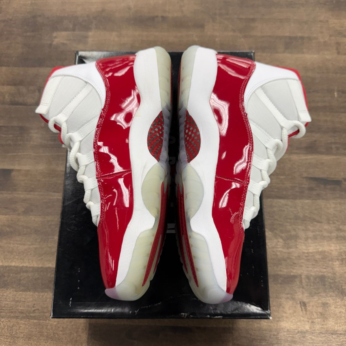 Jordan 11 Retro Cherry (2022) - Image 2