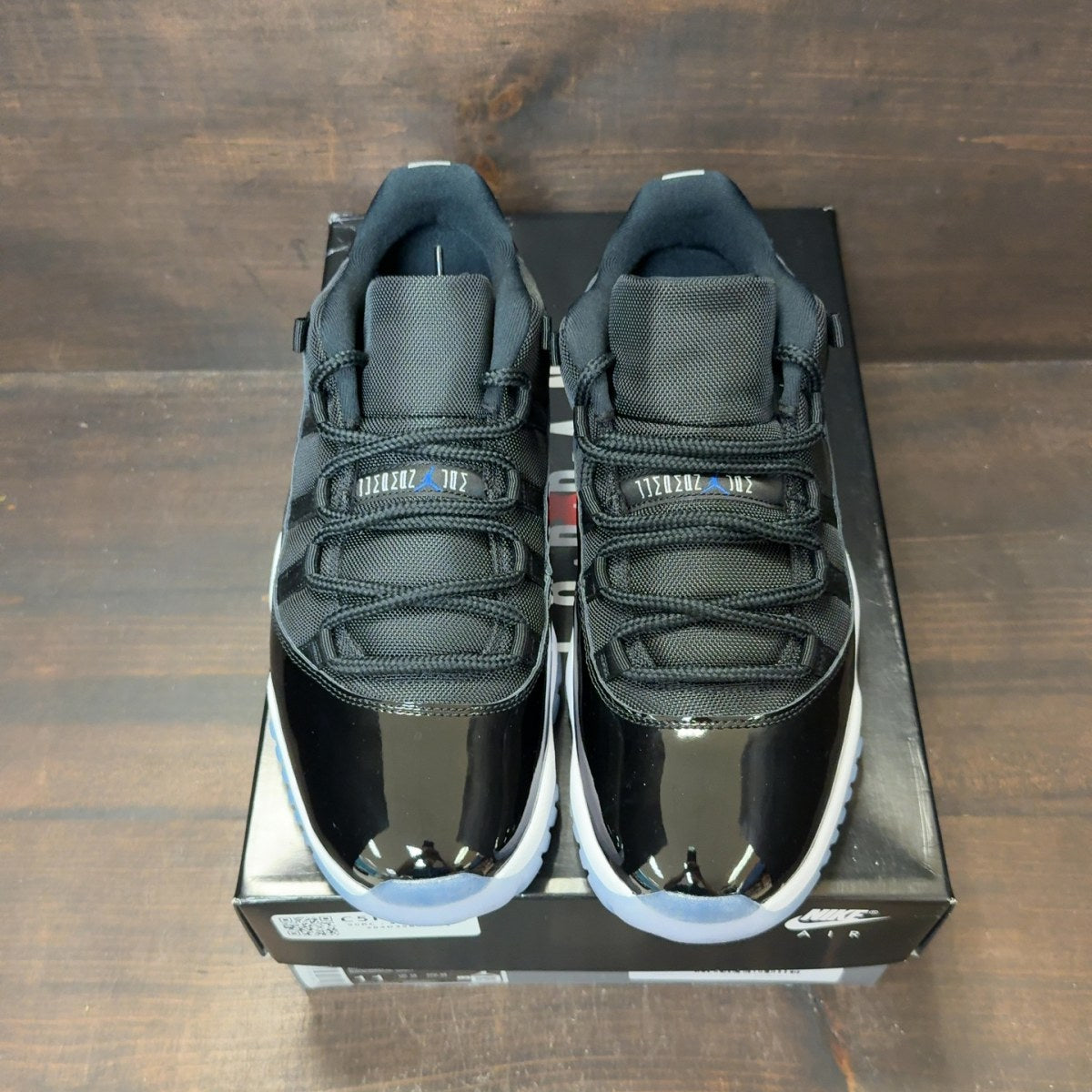 Jordan 11 Retro Low Space Jam - Image 3