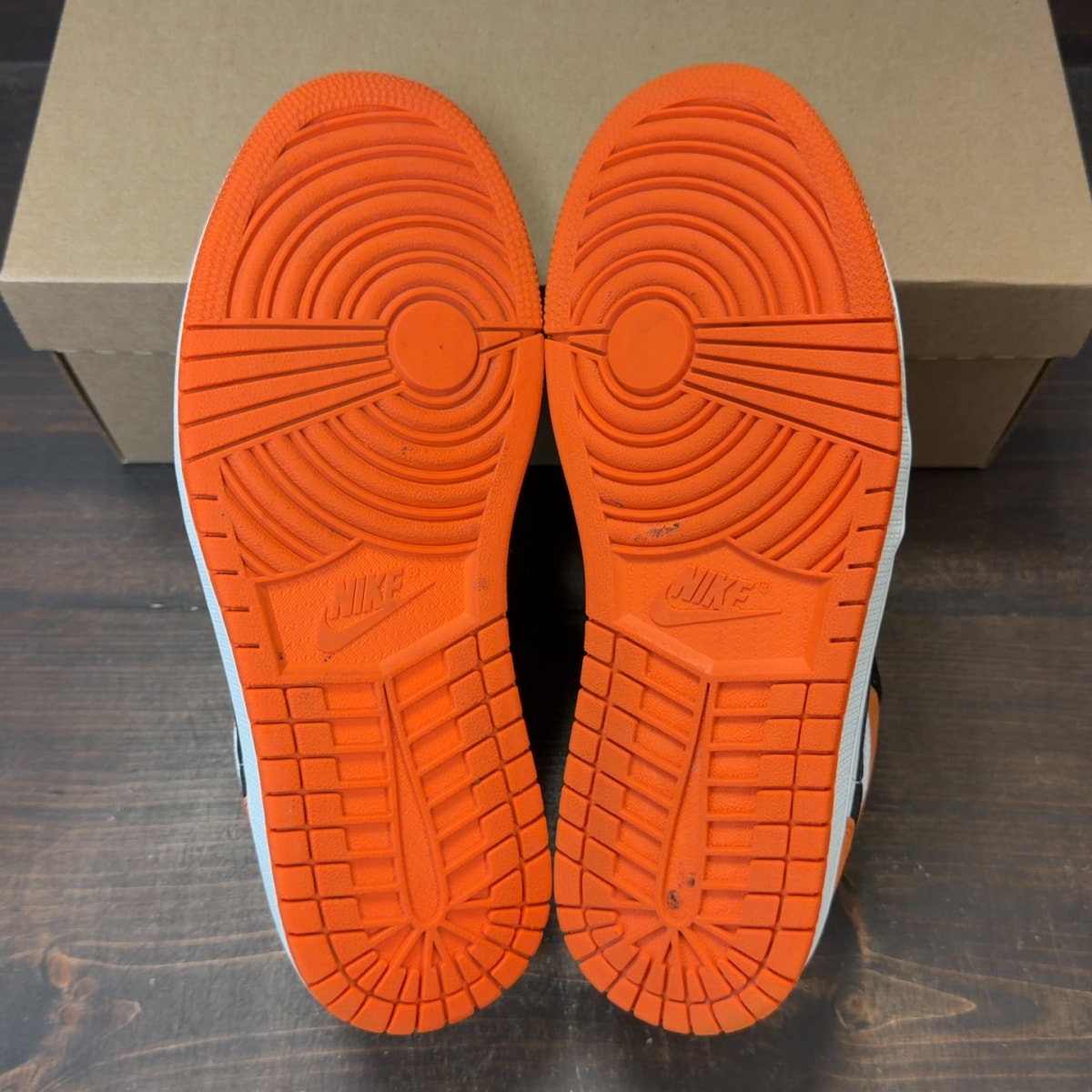 Jordan 1 Low Shattered Backboard Size 8 (Pre-Owned) - Image 6