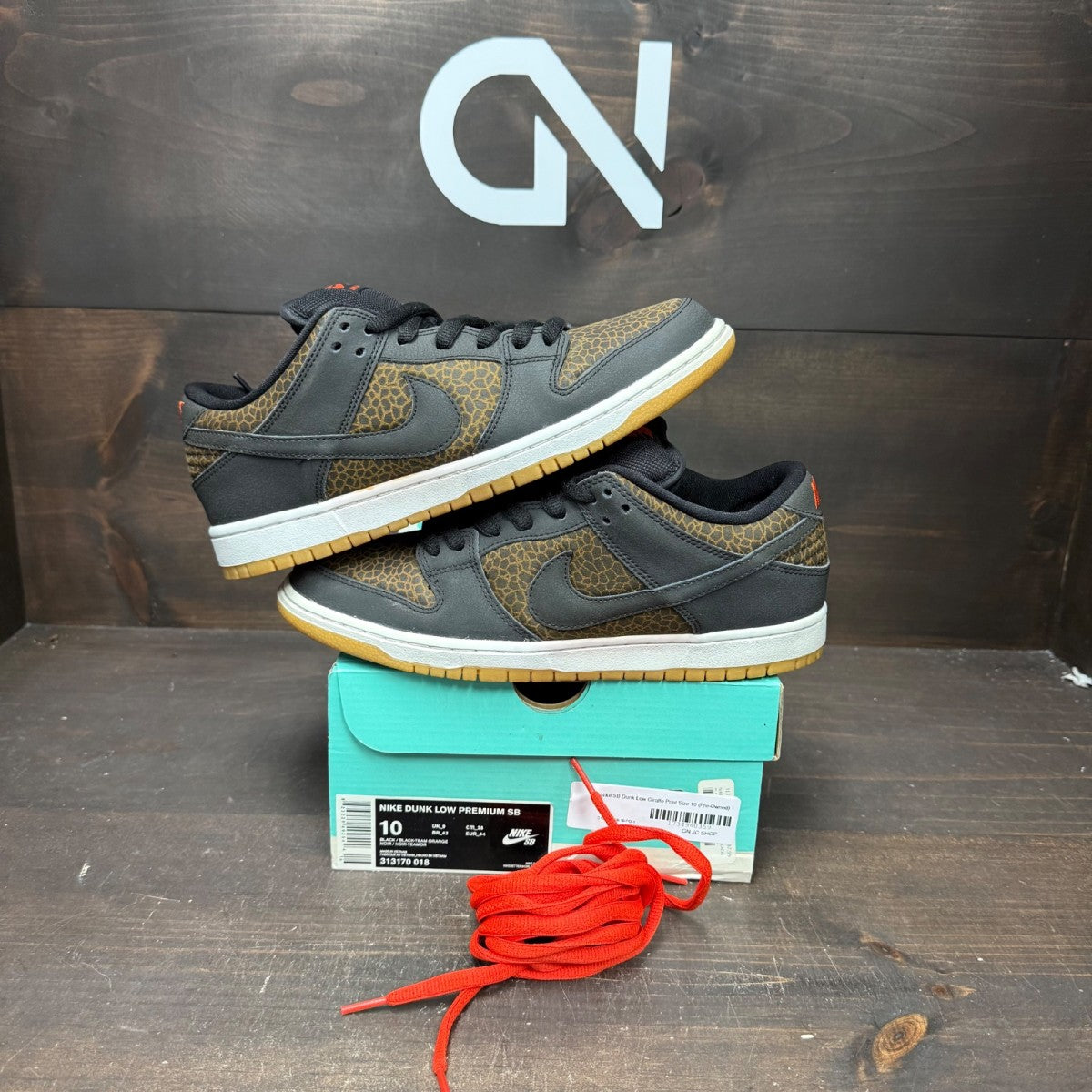 Nike SB Dunk Low Giraffe Print - Image 1