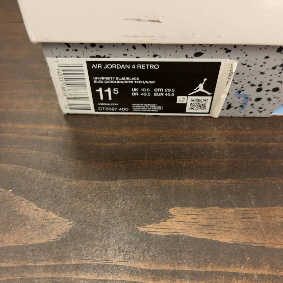 Jordan 4 Retro University Blue - Image 9