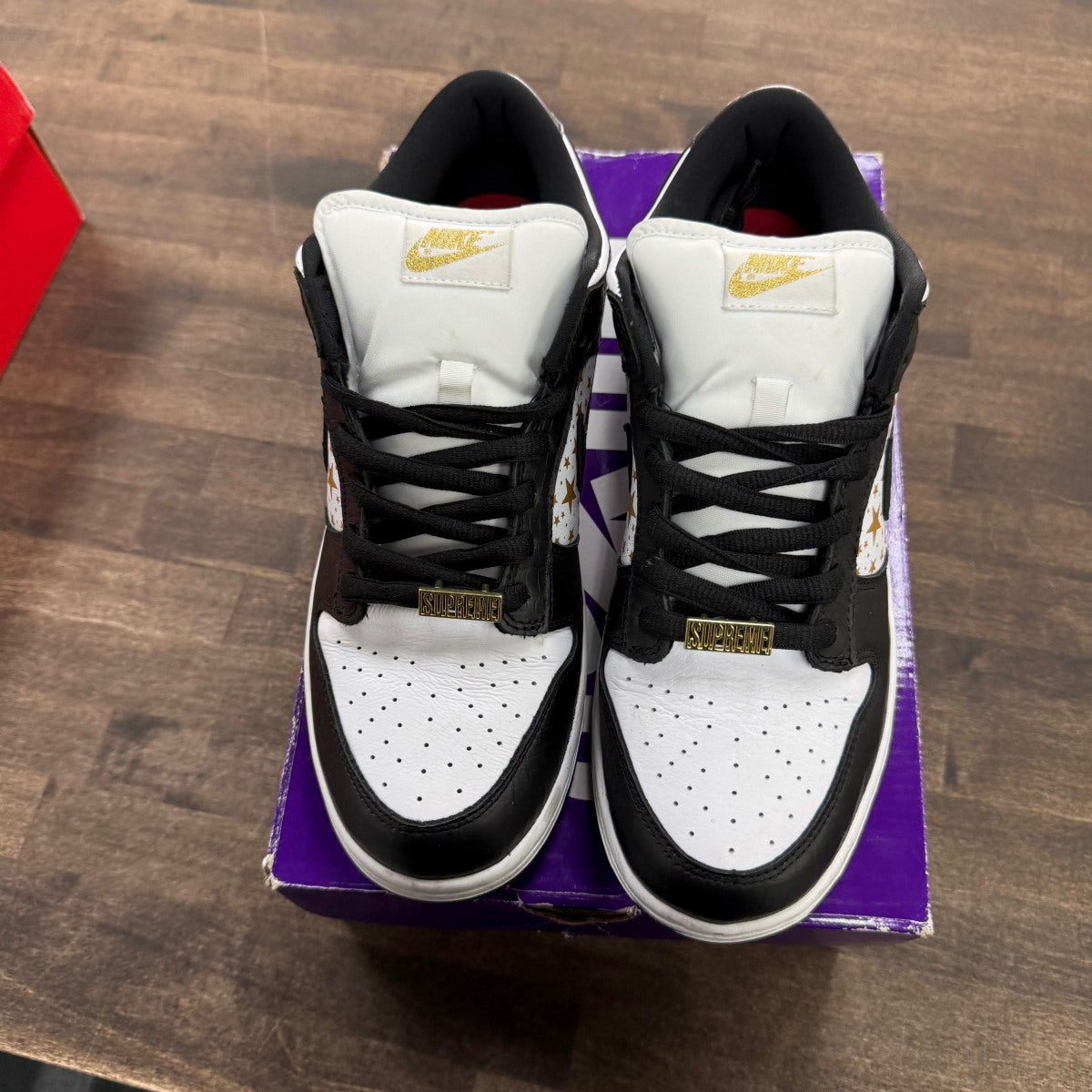Nike SB Dunk Low Supreme Stars Black (2021) - Image 2