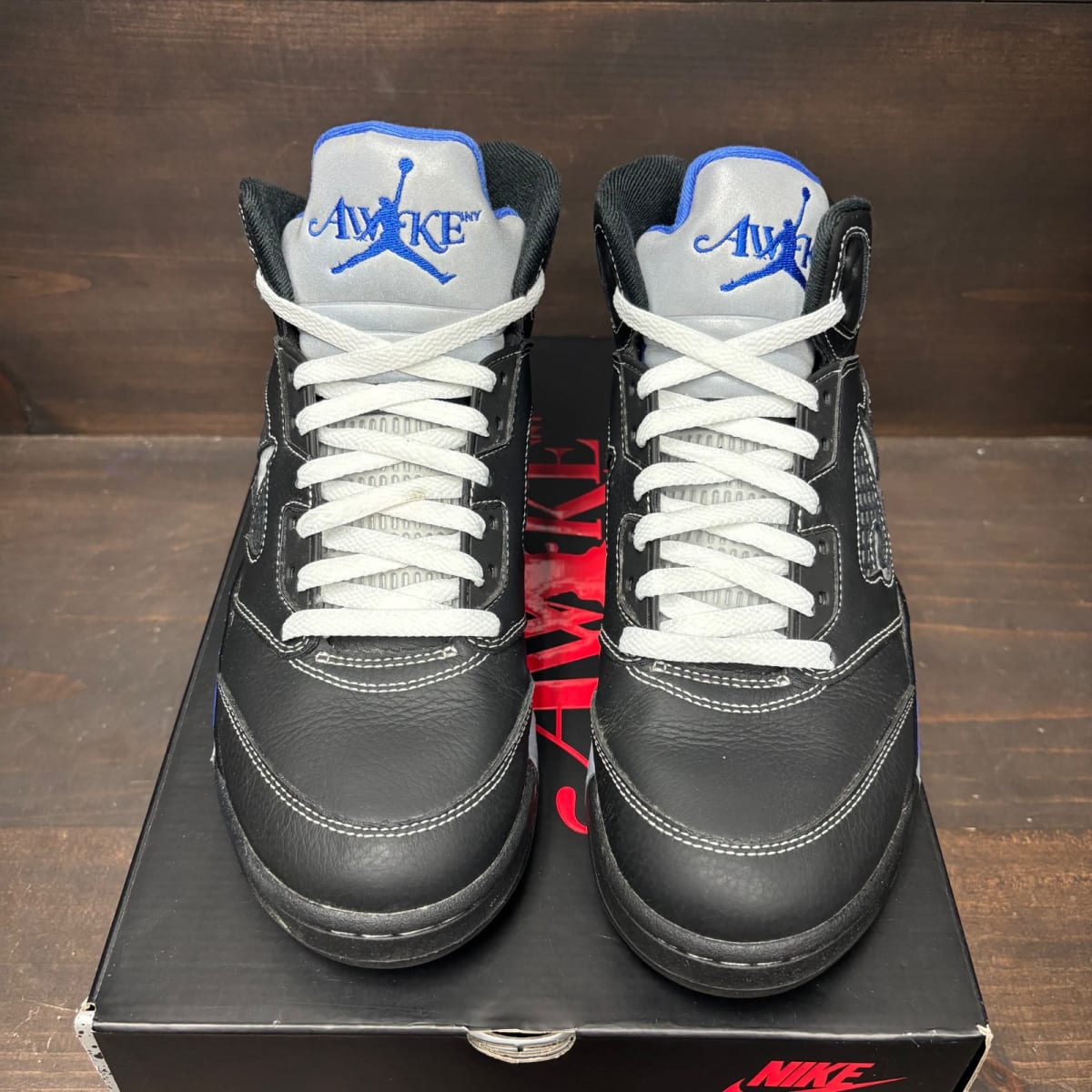 Jordan 5 Retro Awake NY Black Size 8.5 (Pre-Owned) - side