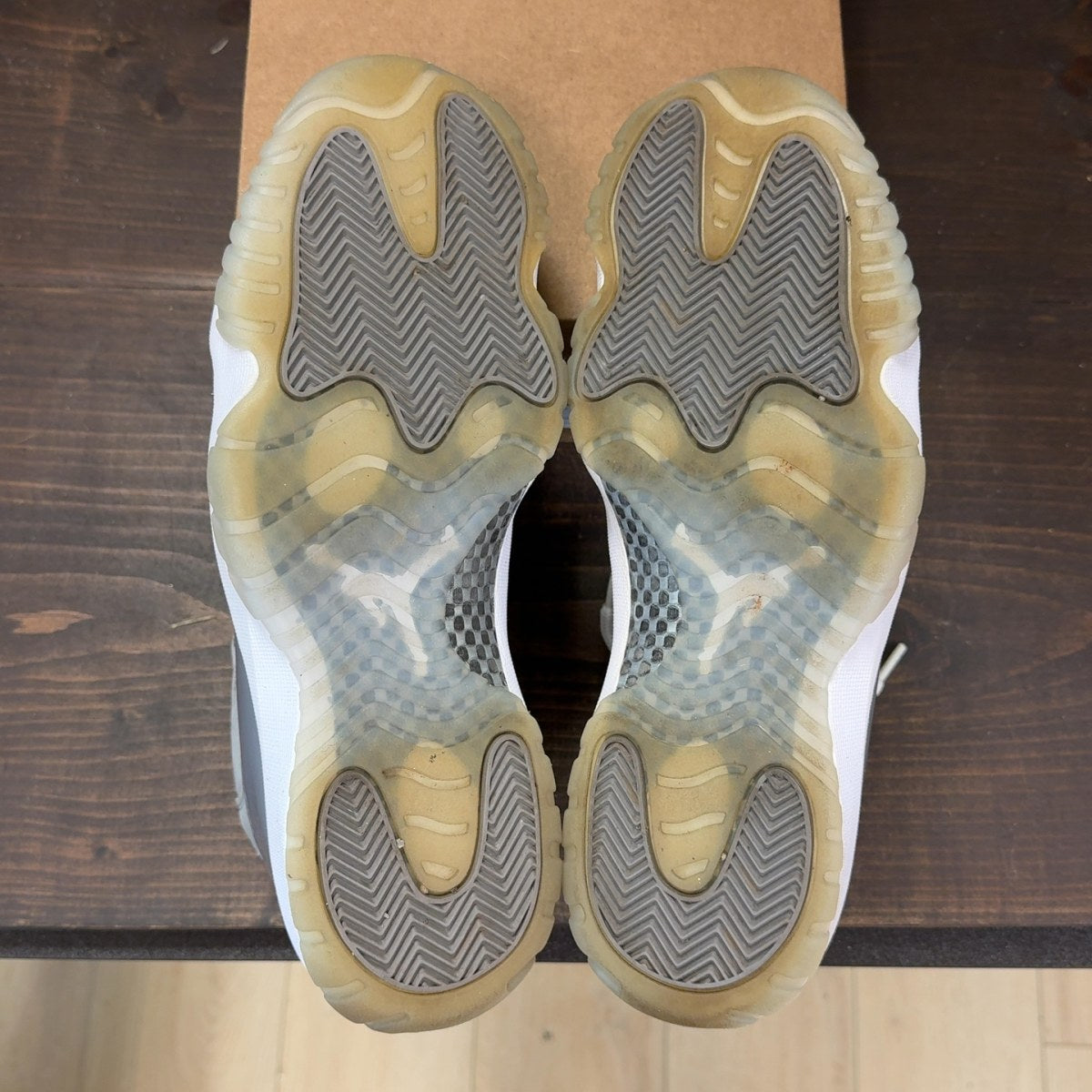 Jordan 11 Retro Cool Grey (2021) Size 11 (Pre-Owned) - Image 8