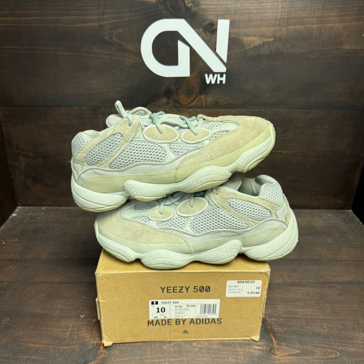 adidas Yeezy 500 Salt Size 10 (Pre-Owned) - Image 1