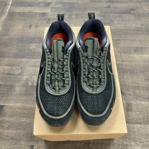 Nike Air Zoom Spiridon Undefeated Cargo Khaki Size 7.5 (Pre-Owned) - Image 2