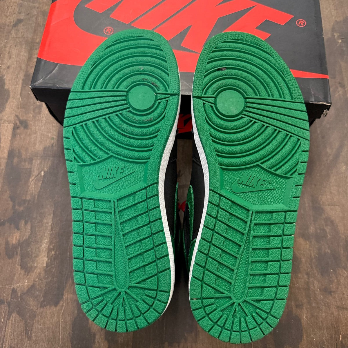 Jordan 1 Retro High Pine Green Black - Image 5