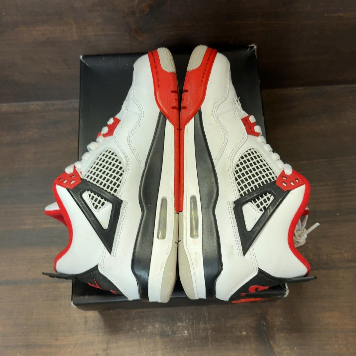 Jordan 4 Retro Fire Red (2020) (GS) - Image 6