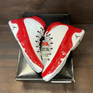 Jordan 9 Retro White Gym Red Size 8 - Image 2