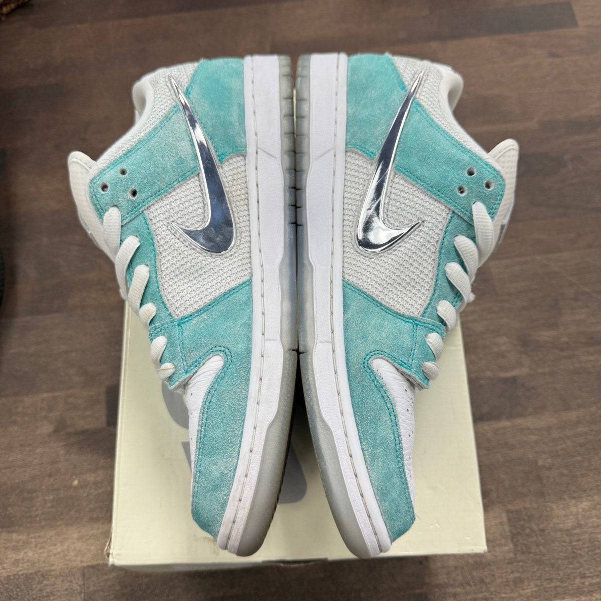 Nike SB Dunk Low April Skateboards - Image 2