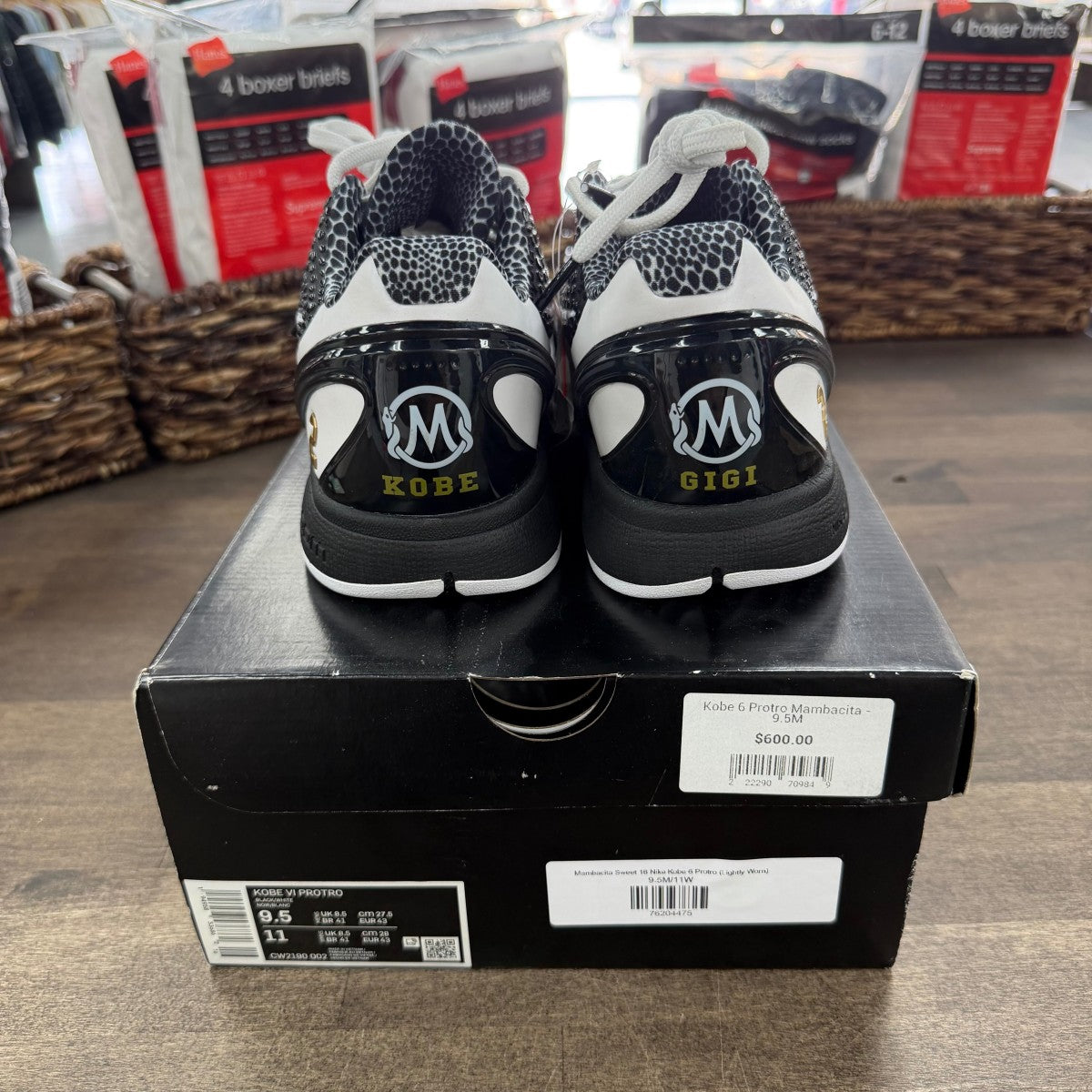 Nike Kobe 6 Protro Mambacita Sweet 16 Size 9.5 (Pre-Owned) - Image 3