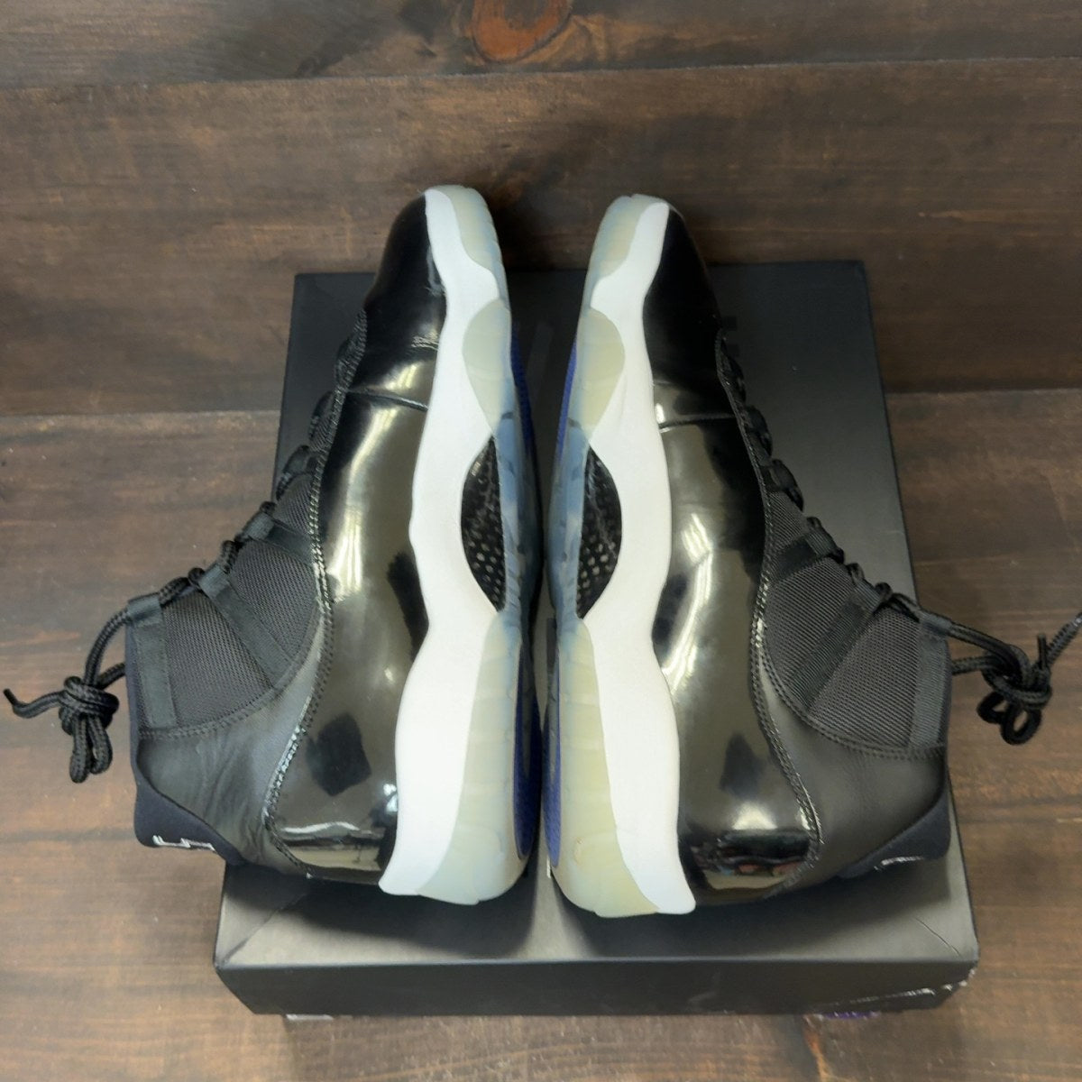 Jordan 11 Retro Space Jam (2016) - Image 6