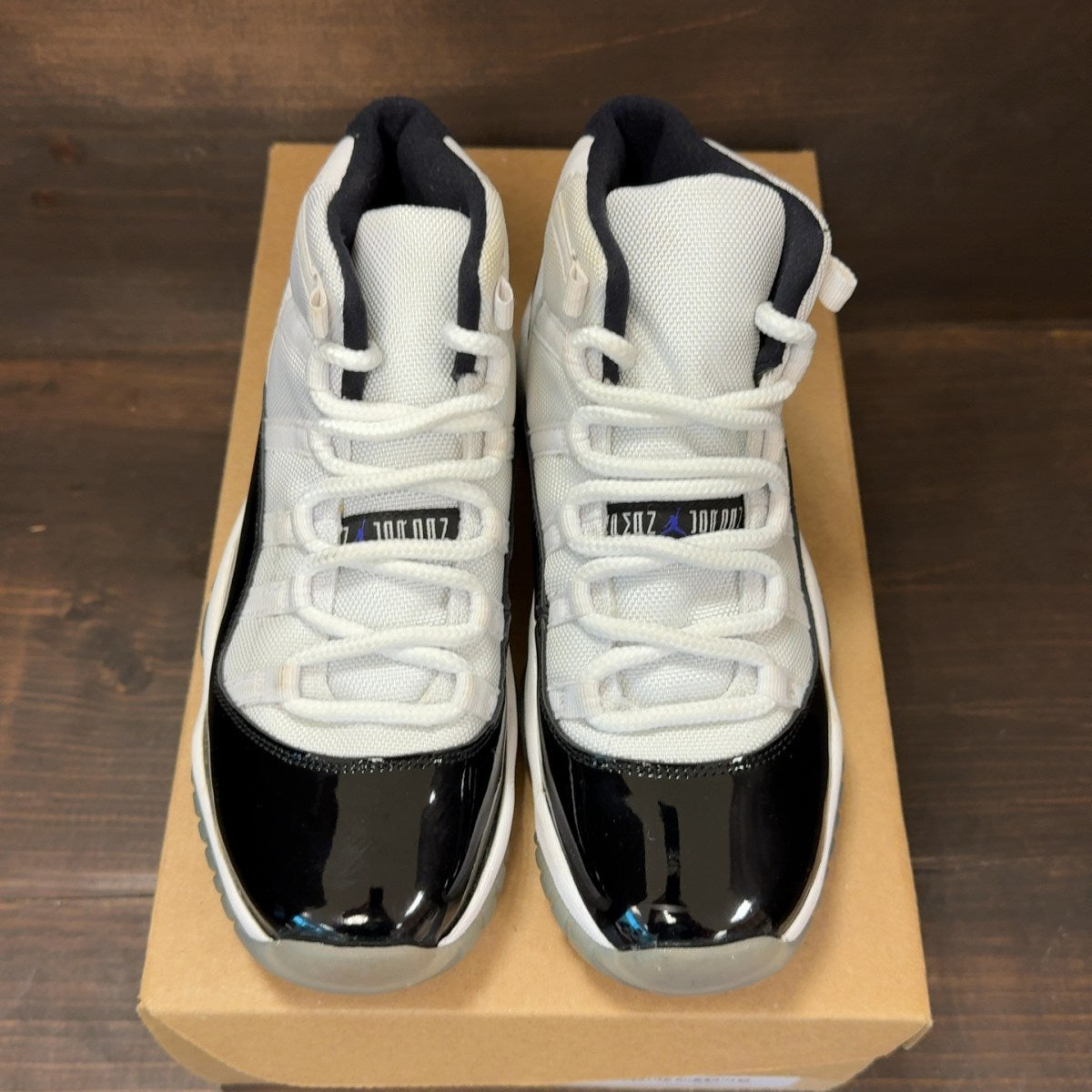 Jordan 11 Retro Concord (2018) (GS) Size 6Y (Pre-Owned) - Image 3