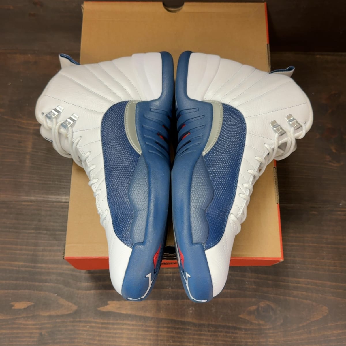 Jordan 12 Retro French Blue (2025) Size 11 (Pre-Owned) - aux
